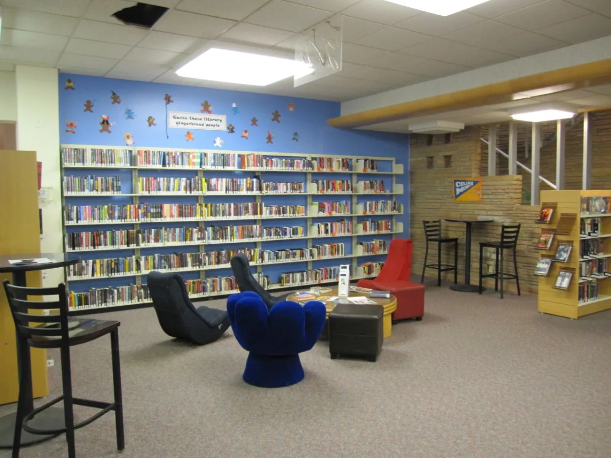 Hutchinson Public Library